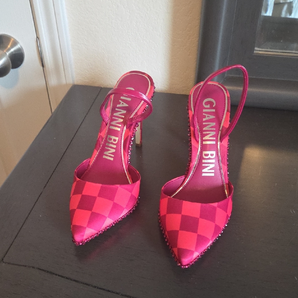 Gianni Bini Pink Checkered Heels